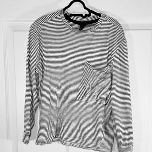 😎Boys😎 black/white striped long sleeved shirt